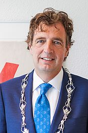 Burgemeerster René Verhulst