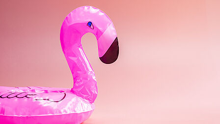 Afbeelding van een opblaasbare flamingo