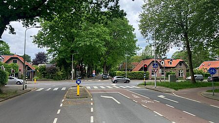 Kruispunt Klinkenbergerweg-Eikenlaan